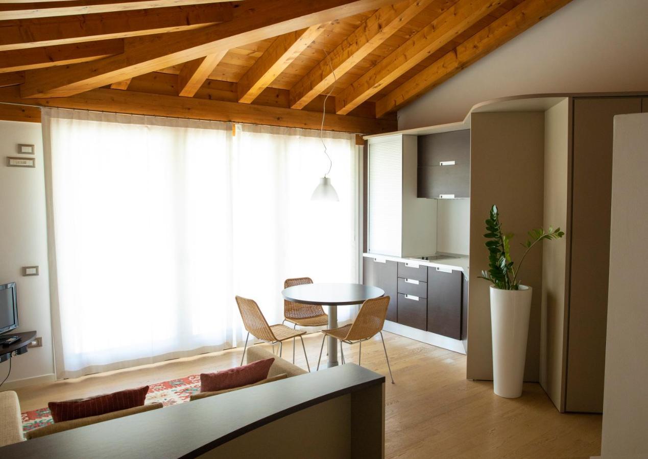 Residence Regina Dei Prati Mason Vicentino Exteriör bild